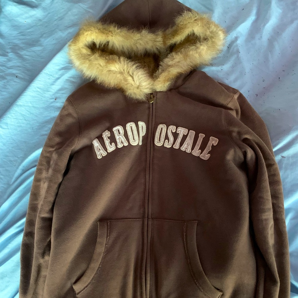 brown faux fur aeropostale jacket 🤎